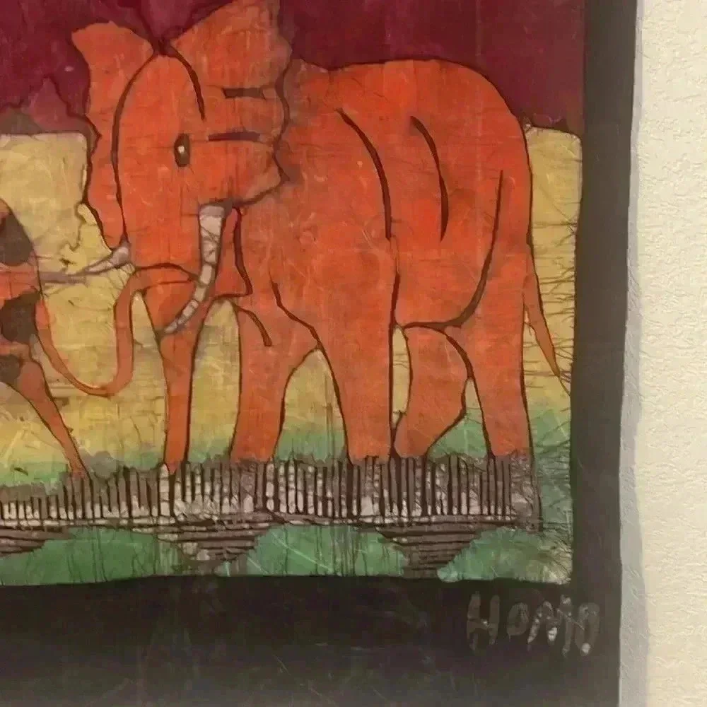 Beautiful safari painting in Linen material. Vibrant colors.